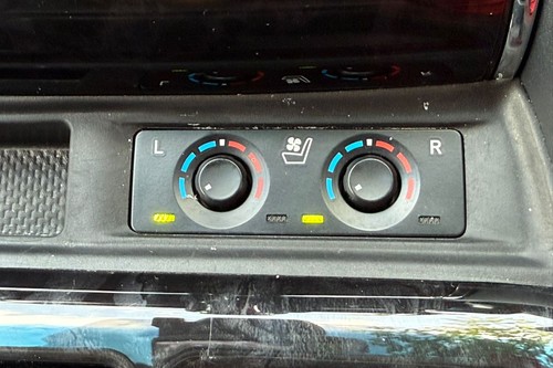 2021 Toyota Alphard 2.5 SC Terpakai