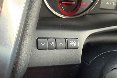 2021 Toyota Alphard 2.5 SC Terpakai