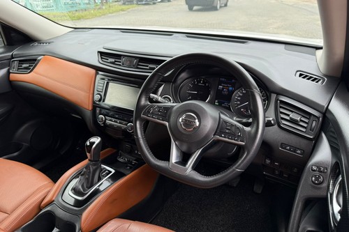 2020 Nissan X-Trail 2.0L Hybrid Terpakai