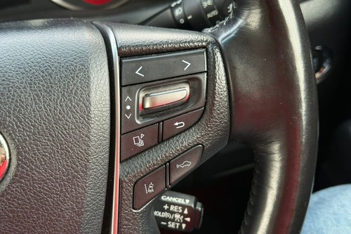 2020 Toyota Alphard 2.5 SC Terpakai