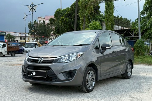 Old 2017 Proton Persona 1.6 SV Automatic
