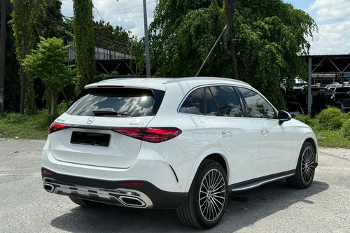 2023 Mercedes Benz GLC-Class 300 4Matic Terpakai
