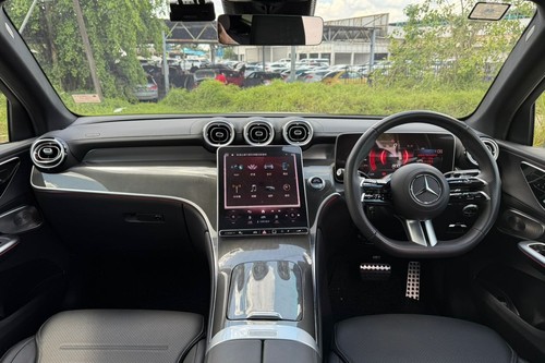 2023 Mercedes Benz GLC-Class 300 4Matic Terpakai