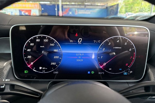 2023 Mercedes Benz GLC-Class 300 4Matic Terpakai