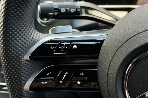 2023 Mercedes Benz GLC-Class 300 4Matic Terpakai