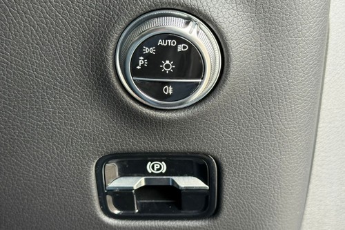 2023 Mercedes Benz GLC-Class 300 4Matic Terpakai