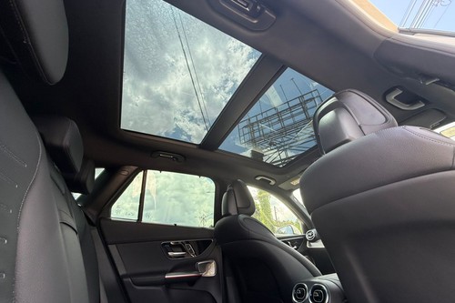 2023 Mercedes Benz GLC-Class 300 4Matic Terpakai