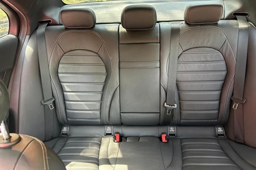 2016 Mercedes Benz C-Class Saloon C 200 AMG Line Terpakai