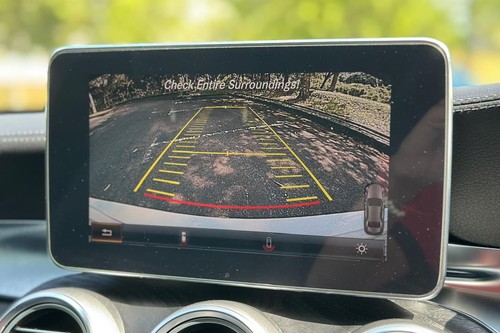 2016 Mercedes Benz C-Class Saloon C 200 AMG Line Terpakai