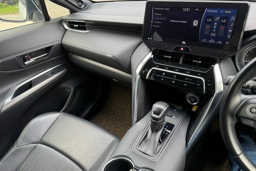 2020 Toyota Harrier 2.0 Luxury Terpakai