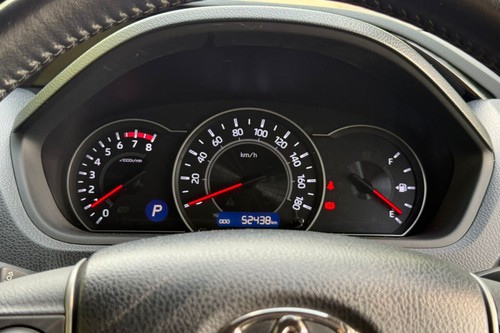 2019 Toyota Noah 2.0 Terpakai