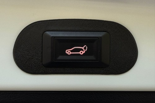 2019 Toyota Noah 2.0 Terpakai