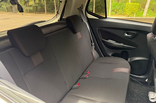 2021 Perodua Axia 1.0 SE AT Terpakai