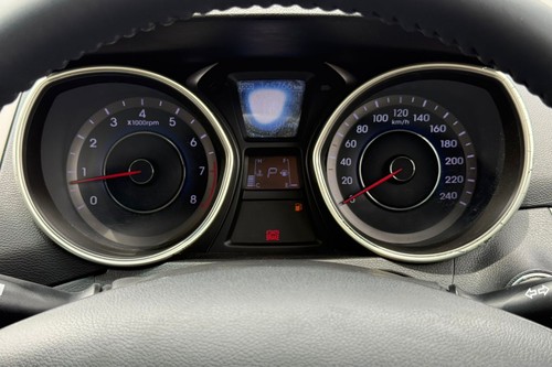 2012 Hyundai Elantra 1.8 A Terpakai