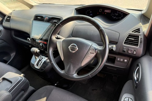 2013 Nissan Serena 2.0L Highway Star Terpakai