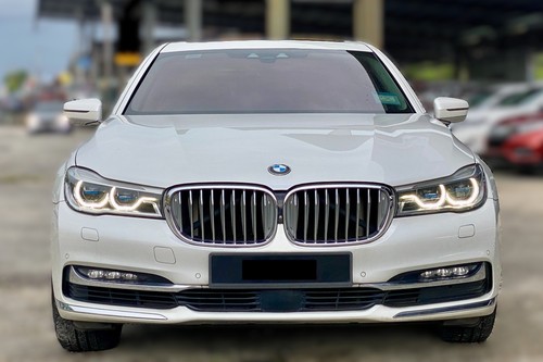 2018 BMW 7 Series Sedan 740Le xDrive  lama