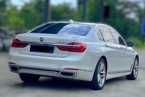 2018 BMW 7 Series Sedan 740Le xDrive Terpakai