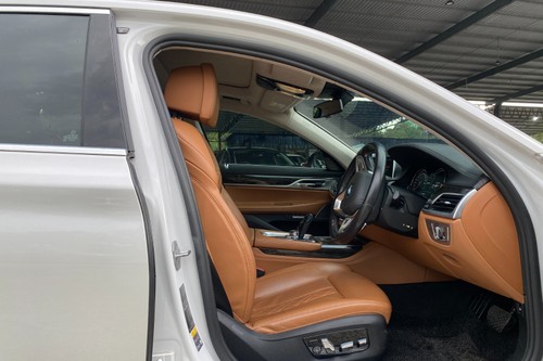 2018 BMW 7 Series Sedan 740Le xDrive Terpakai