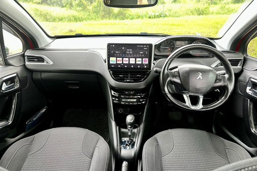 2018 Peugeot 208 1.2 L Puretech Terpakai