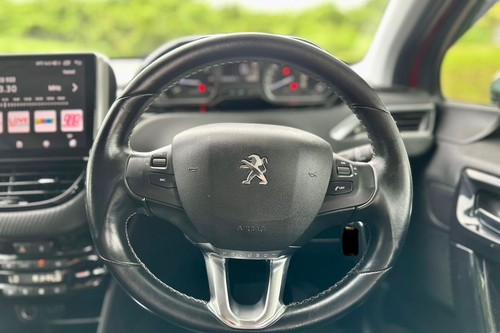 2018 Peugeot 208 1.2 L Puretech Terpakai