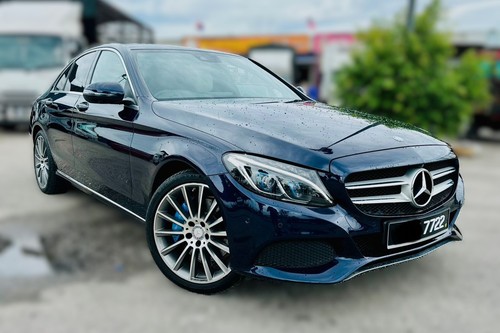 2016 Mercedes Benz C350e 2.0 AMG Line Terpakai