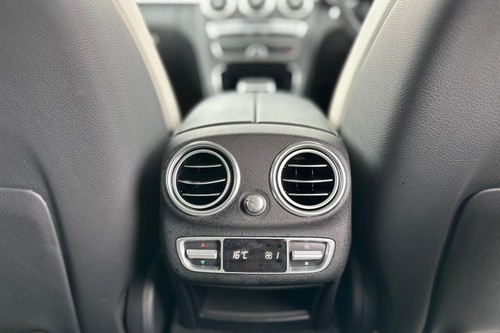 2016 Mercedes Benz C-Class Saloon C 350 e AMG Line EQ Power Terpakai