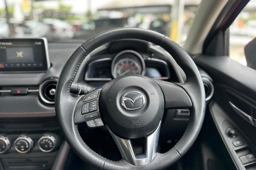 2016 Mazda 2 Sedan 1.5L MID Terpakai