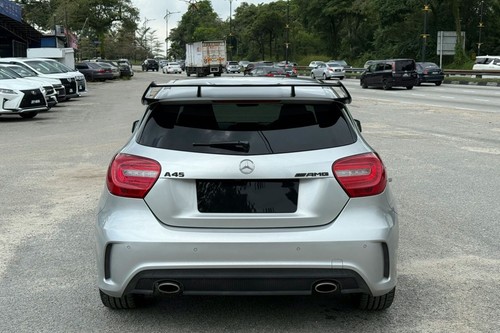 2013 Mercedes Benz A-Class A180 1.6(A) Terpakai