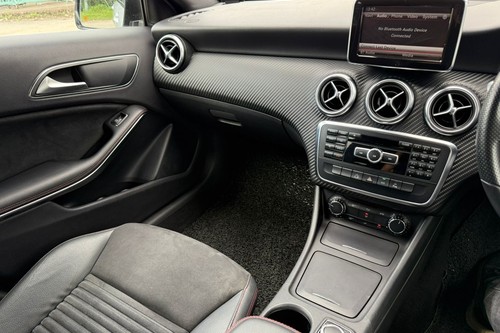 2013 Mercedes Benz A-Class A180 1.6(A) Terpakai