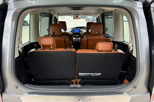 2022 Nissan Serena 2.0L Highway Star Terpakai