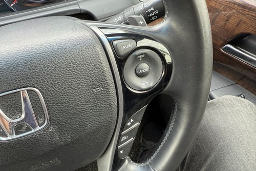 2015 Honda Odyssey 2.4L EX Terpakai