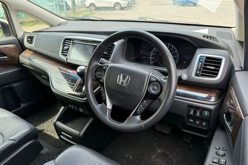 2015 Honda Odyssey 2.4L EX Terpakai