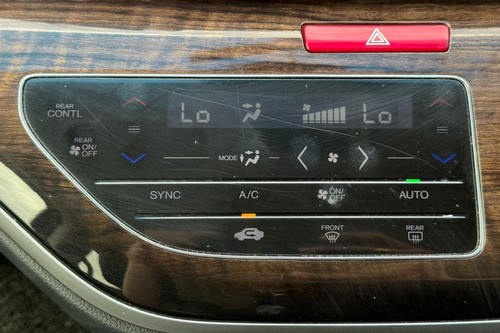 2015 Honda Odyssey 2.4L EX Terpakai