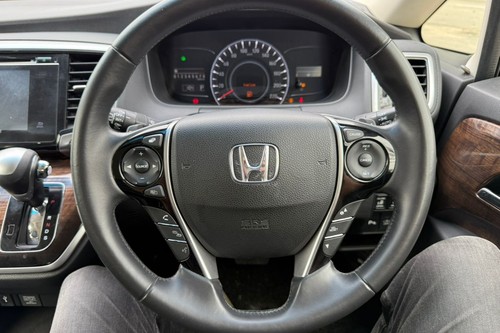 2015 Honda Odyssey 2.4L EX Terpakai