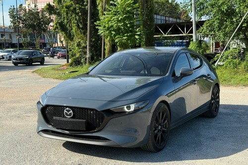Second hand 2019 Mazda 3 Hatchback 2.0L High Plus 