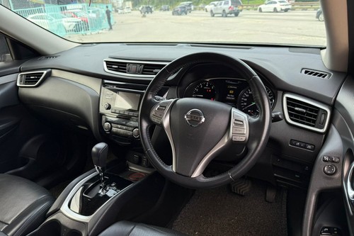 2018 Nissan X-Trail 2.0L FWD Terpakai