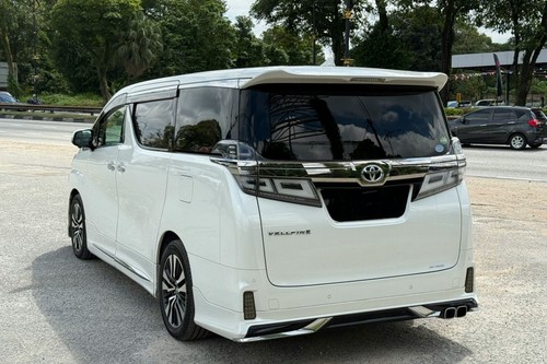 2018 Toyota Vellfire 2.5L Terpakai