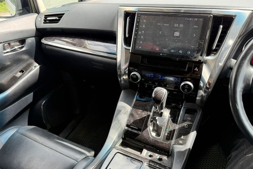 2018 Toyota Vellfire 2.5L Terpakai