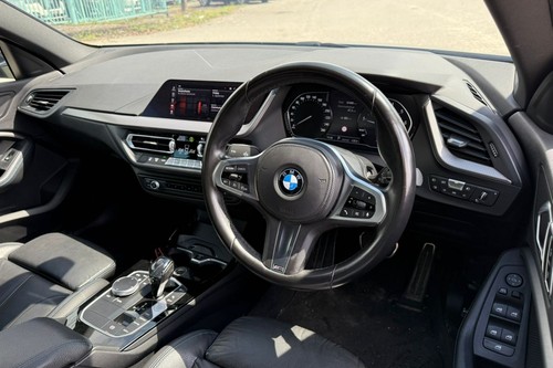 2021 BMW 2 Series Gran Coupe 218i M Sport Terpakai
