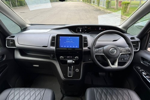2022 Nissan Serena 2.0L Premium Highway Star Terpakai