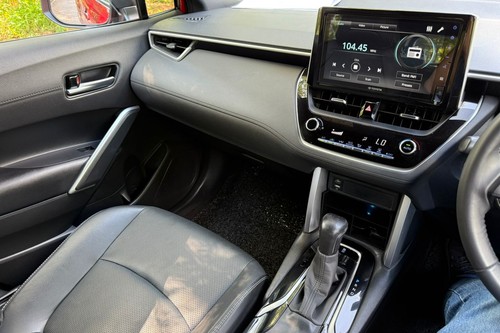 2022 Toyota Corolla Cross 1.8V A/T Terpakai