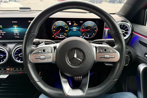 2020 Mercedes Benz A-Class A180 Terpakai