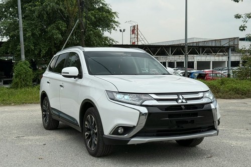 2019 Mitsubishi Outlander 2.4 L