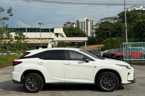 2017 Lexus RX 200t F Sport Terpakai