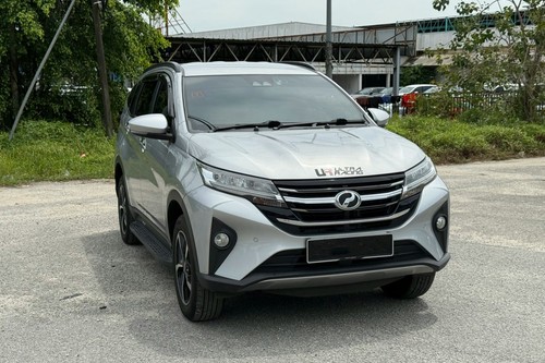 2022 Perodua Aruz 1.5AV