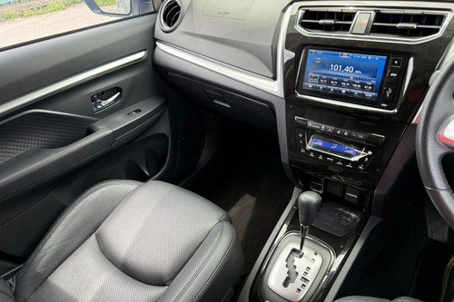 2022 Perodua Aruz 1.5AV Terpakai