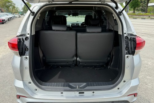 2022 Perodua Aruz 1.5AV Terpakai