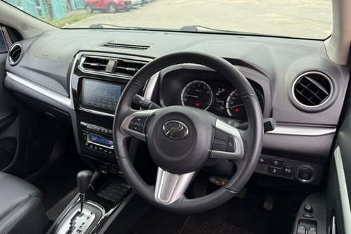 2022 Perodua Aruz 1.5AV Terpakai