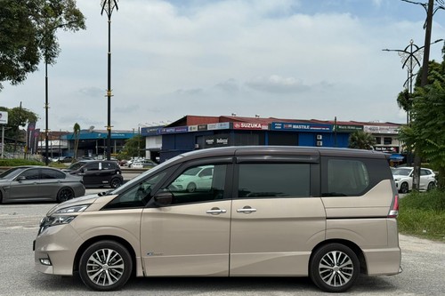 Old 2019 Nissan Serena 2.0L