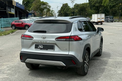 2022 Toyota Corolla Cross 1.8V A/T Terpakai
